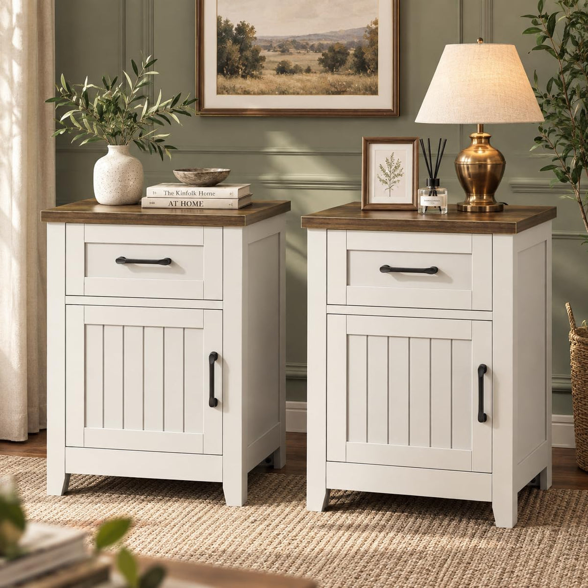 Set of 2 White Walnut Nightstand with Charging Station G810908