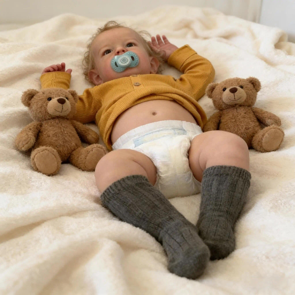 20 inch Vinyl Reborn Baby Doll with Hair U783976