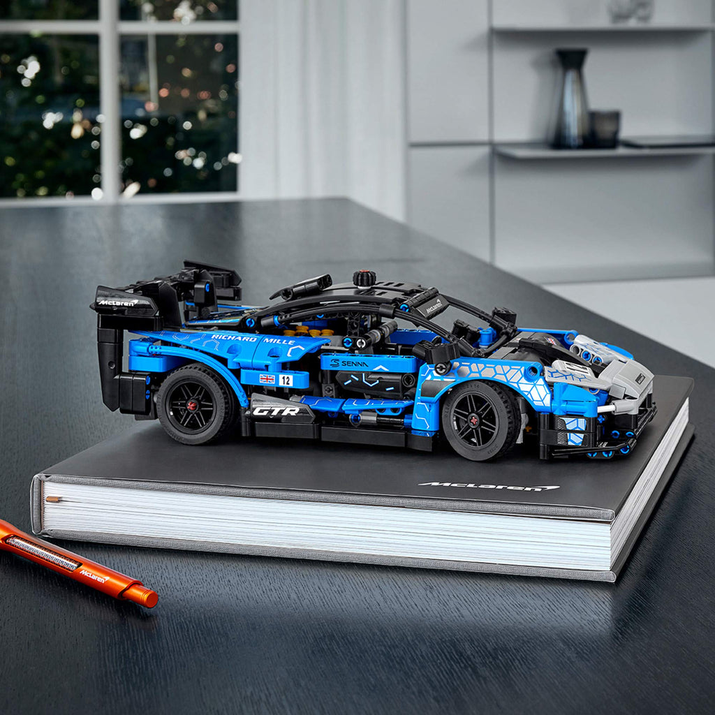 Building Kit M6305