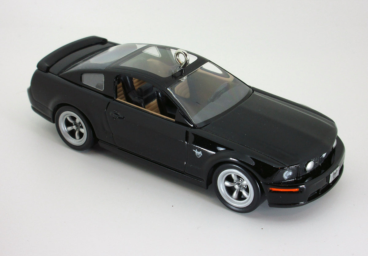 2009 Ford Mustang GT Ornament F543445